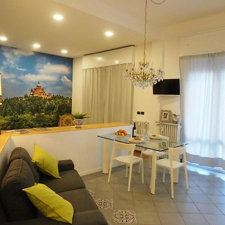 Guglielmo City Center Studio By Wonderful Italy Bologna Bagian luar foto